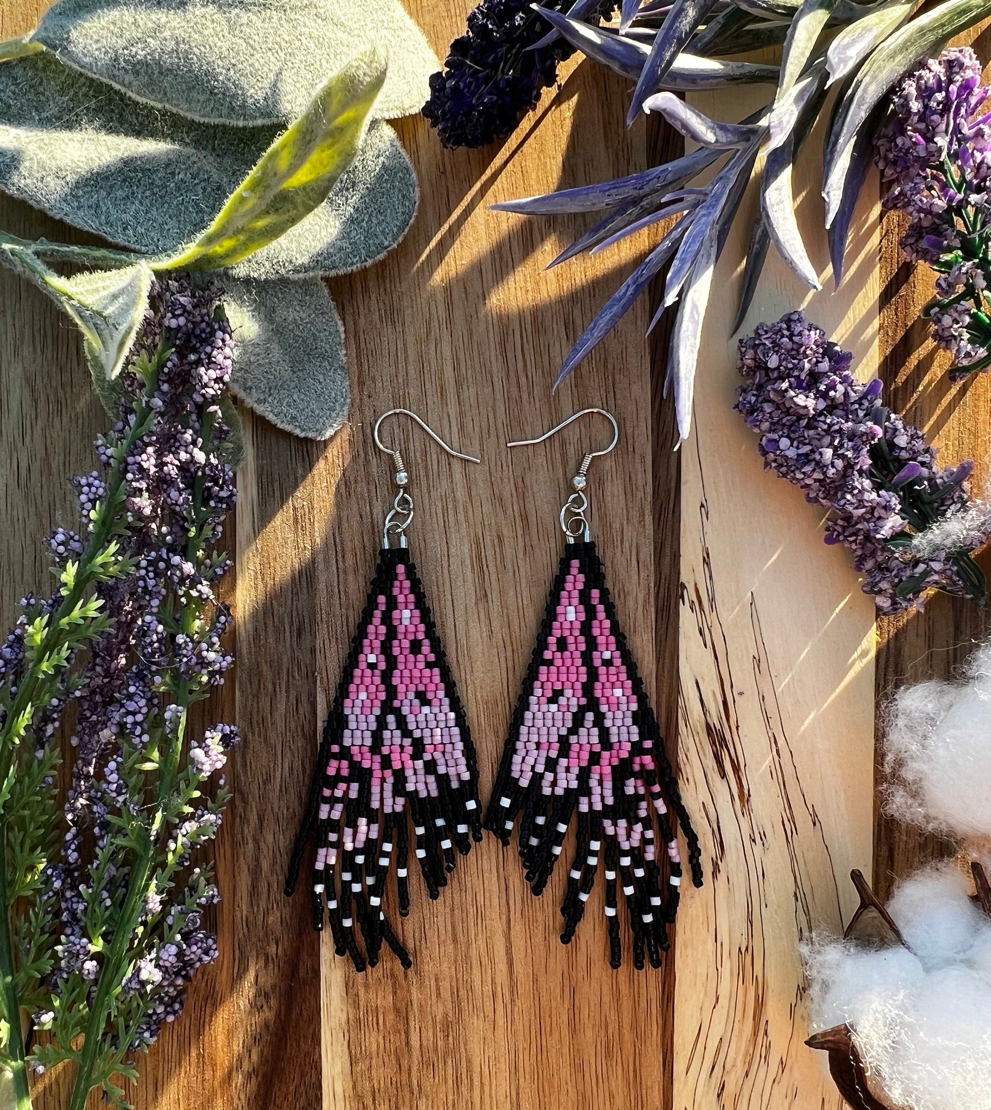 Pink ombré Monarch butterfly wing seed bead brickstitch dangle drop earrings