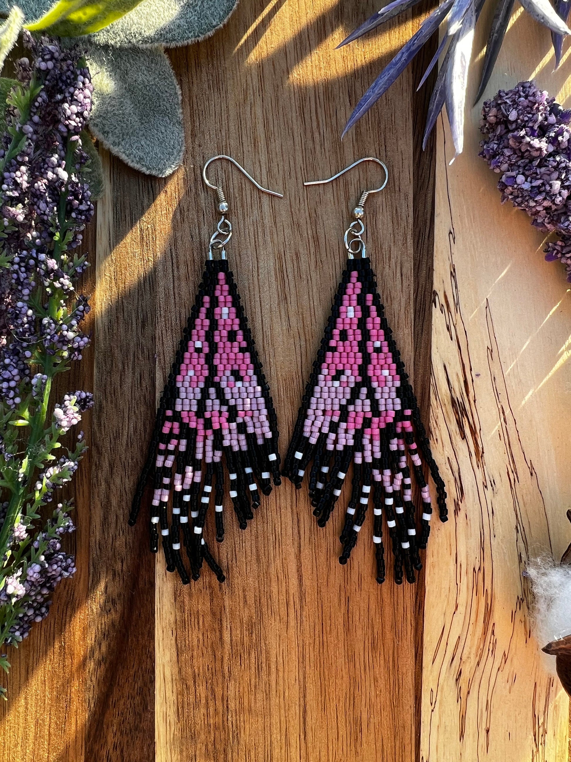 Pink ombré Monarch butterfly wing seed bead brickstitch dangle drop earrings